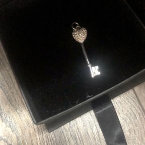 Silver pendant