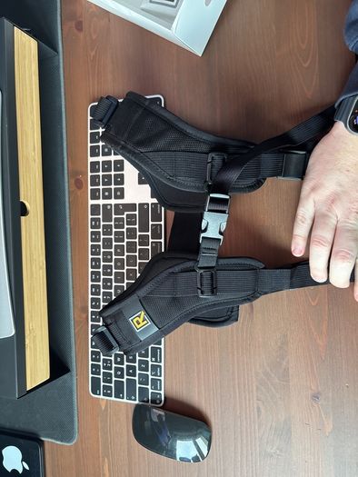 Black rapid DR-1 double camera strap