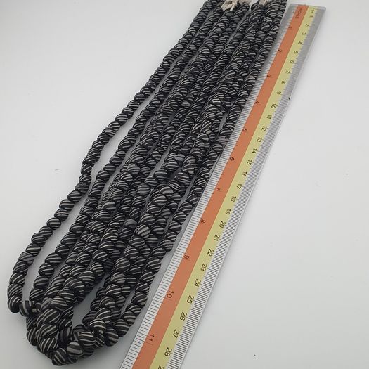 Vintage African Style White Stripe Black 8.2mm - 8.5mm Glass Beads Necklace Strand