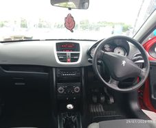Peugeot 207 2011