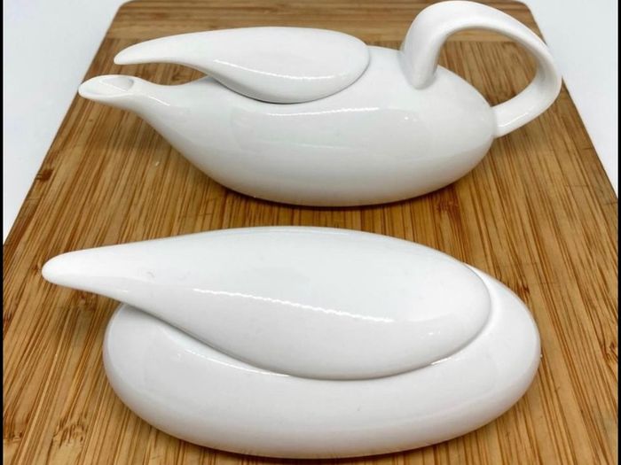 Newbridge Dove Tea Set Teapot Milk Sugar
