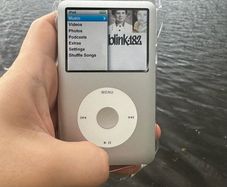 iPod classic 256gb USBC