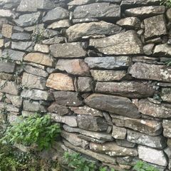 Natural building stone