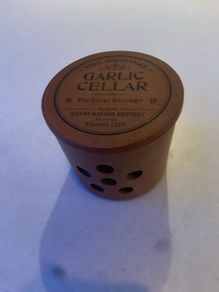 garlic cellar by Henry Watson pottery