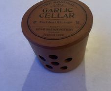 garlic cellar by Henry Watson pottery