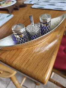 Boat sheaped holder of Cobalt Blue Glass Vintage Condiment / cruet Set Silver Plated Tableware, Made in England