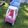 Little tykes shopping trolly Image 2