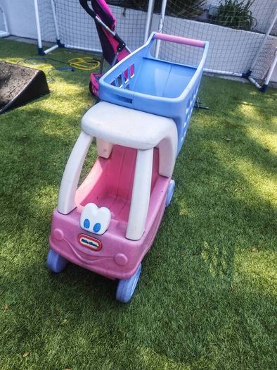 Little tykes shopping trolly