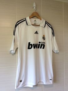Real Madrid Jersey. Official Adidas Mens Home Jersey Season 2008-2009. Original From The Time. Not A Modern Day Remake.