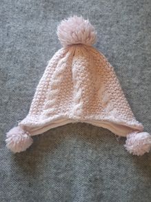 Girls snug winter hat