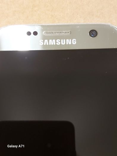 Samsung S7, SM-G930F, Not Powering On, sim tray missing, for parts or repair, excellent cosmetic condition