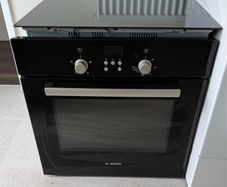 Bosch Series 4 electric induction hob and Bosch Series 2 electric built in single fan oven