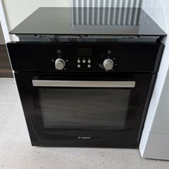 Bosch Series 4 electric induction hob and Bosch Series 2 electric built in single fan oven