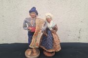 Lot of 2 french santon statues figurines  possible to post