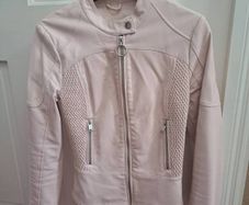 pink jacket