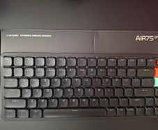 NuPhy Air75 V3 Wired/Wireless Mechanical Keyboard (keyboard only)