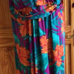 Ann Harvey Green Multicoloured maxi dress size 26 includes postage