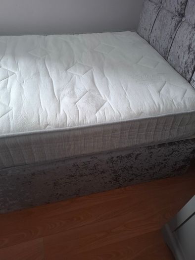 Divan bed