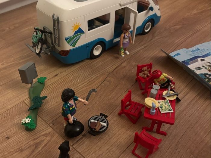 Playmobil Camper Van - almost complete