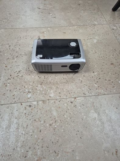 Projector Nobo X28 Digital Projector