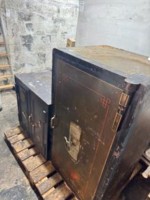 Vintage  Safe