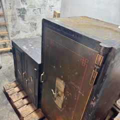 Vintage  Safe