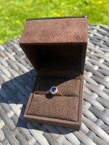 Sapphire engagement ring