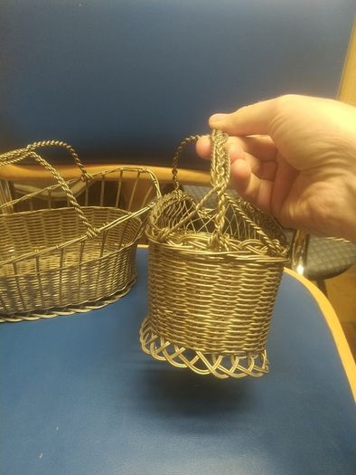 Vintage wire wine holders x3