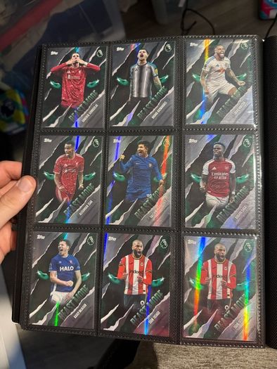 football cards + binders (offers Welcome )