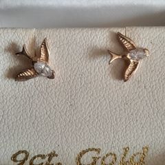 ladies 9ct gold earrings
