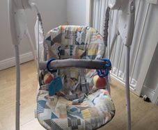 Baby swing