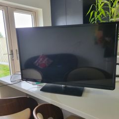Toshiba TV + Apple TV Device.