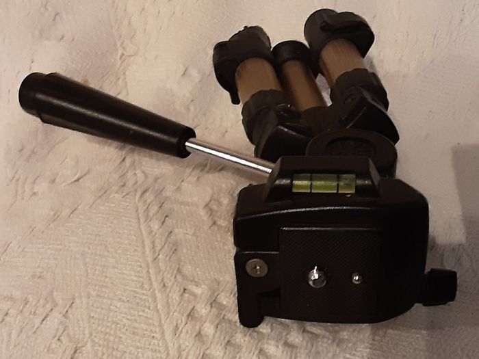 Atlas micro 2 tripod