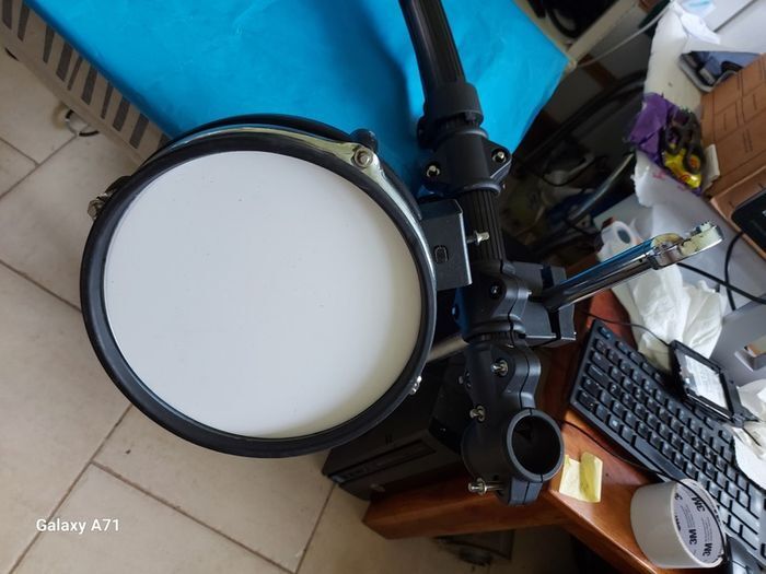 YAMAHA DD-65 Digital Percussion and Fame DD602 V2 Electronic Drum Kit and MS20 Music Stand plus all accessories