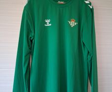 Real Betis Jersey.  Official Hummel Long Sleeved Real Betis Mens Jersey. Collect In Dublin Or Receive Via Post.
