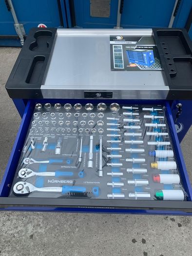 Blue Nurnberg 7/6 Tool box with tools