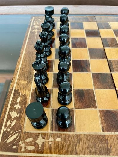 Vintage Decorative Foldable Chessboard with Hand Carved Detail and Chess Pieces 26 cm Square