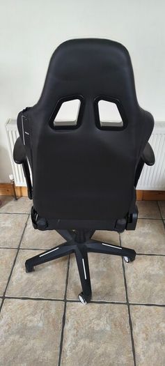 Gaming chair