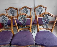 table and chairs