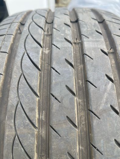 245/40/19