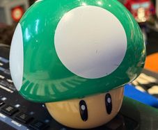 Paladone Nintendo 1-Up Mushroom Lamp