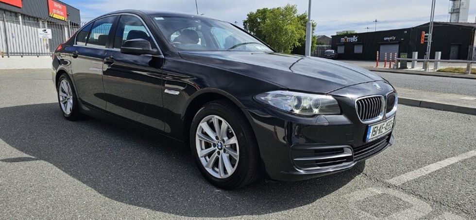 BMW 520d 4DR Cinnamon Brown leather  NCT 05.27