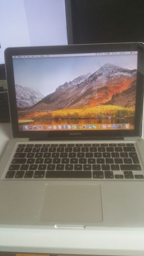 Apple Macbook Pro 2010 13 inch 8GB RAM