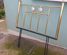 headboard