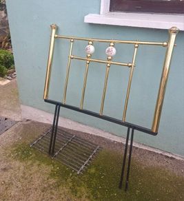 headboard