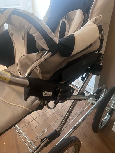 Emmaljunga Classic Pram