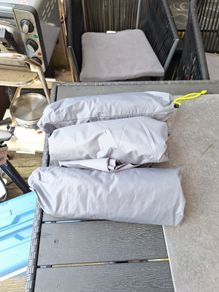 3 Urban escape shelter panels