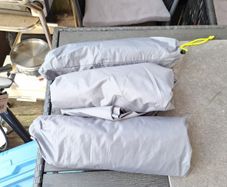 3 Urban escape shelter panels