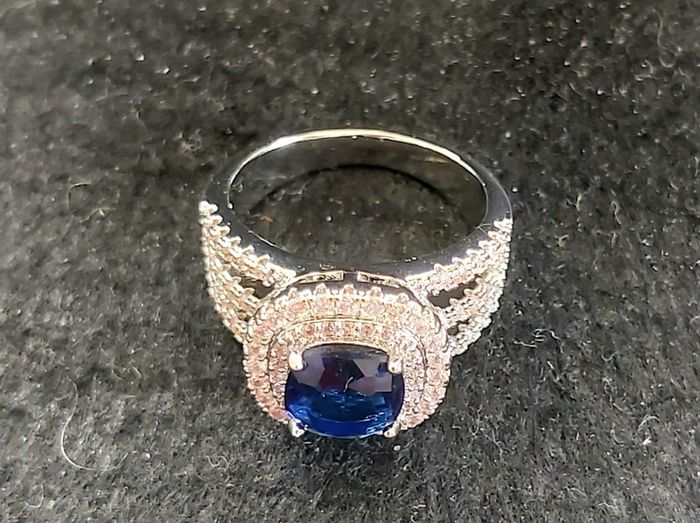 Ring