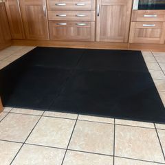 6 X Heavy Rubber Mats (1m X1m) - 10mm Thick!